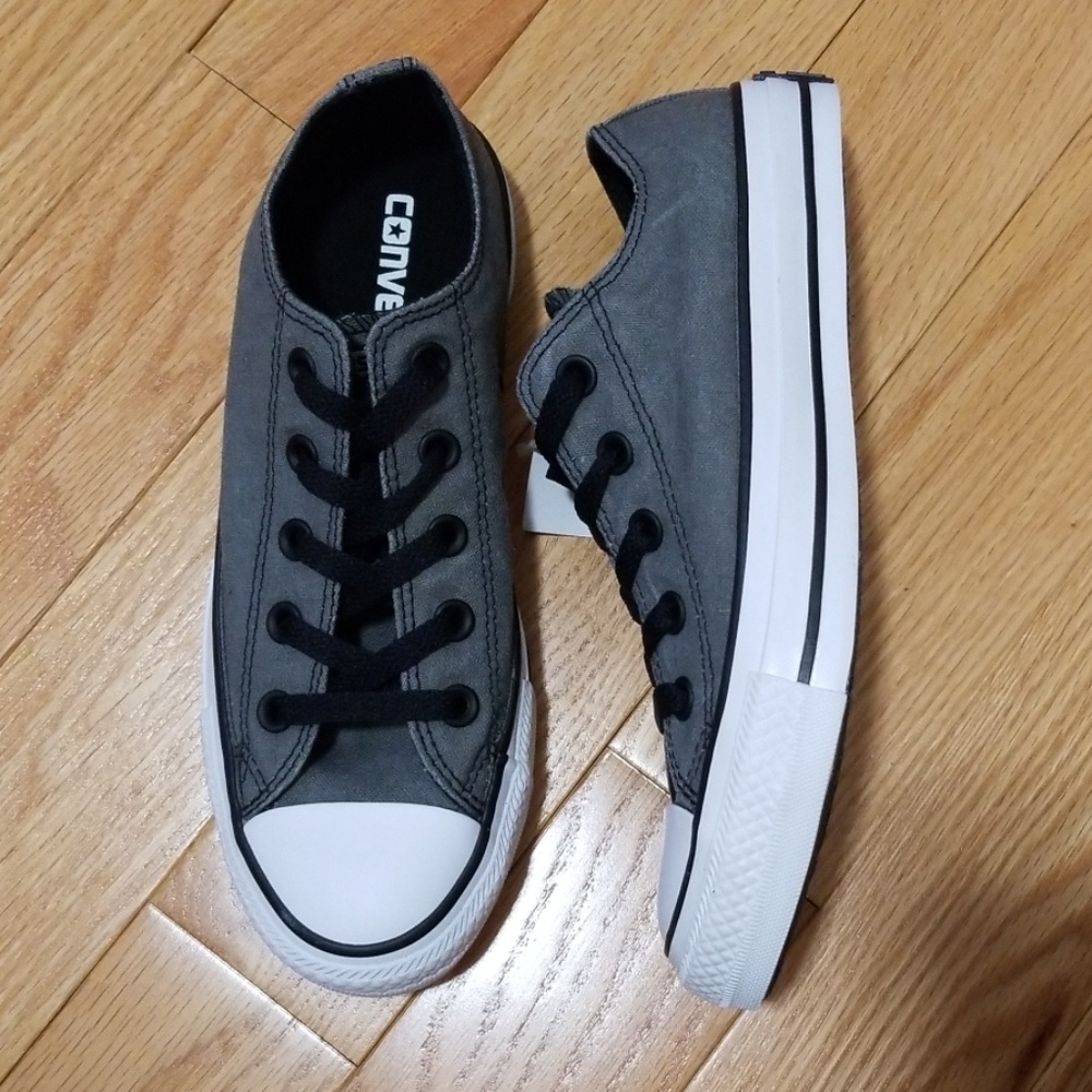Gray Converse